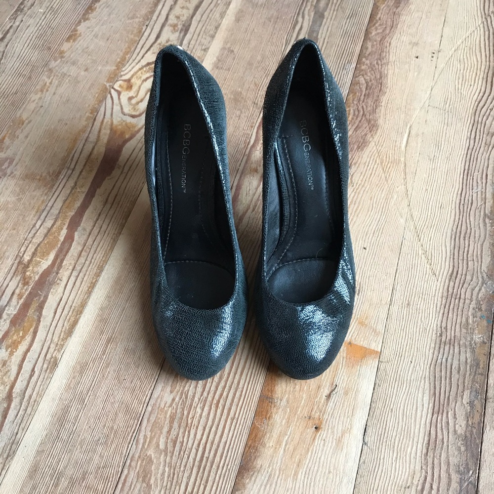 Bcbgeneration Black Round Toe Pumps - image 1